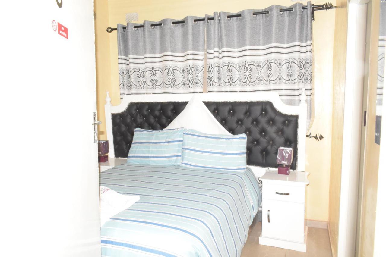 The Crown Inn Guest House Northwood Luaran gambar